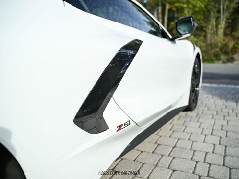 Used 2020 Chevrolet Corvette Stingray Premium Cpe w/ 3LT Preferred Equipment Group image 69