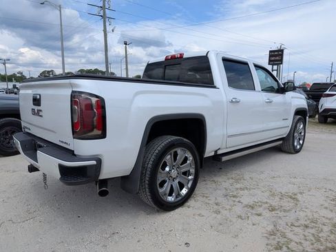 Used 2018 GMC Sierra 1500 Denali w/ Denali Ultimate Package image 3