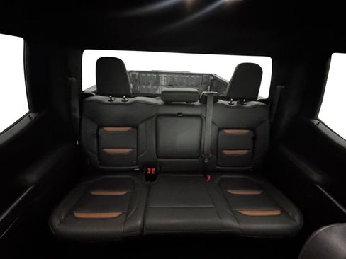 Used 2021 GMC Sierra 1500 AT4 AWD/4WD image 17