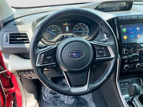 Used 2022 Subaru Ascent Limited image 11