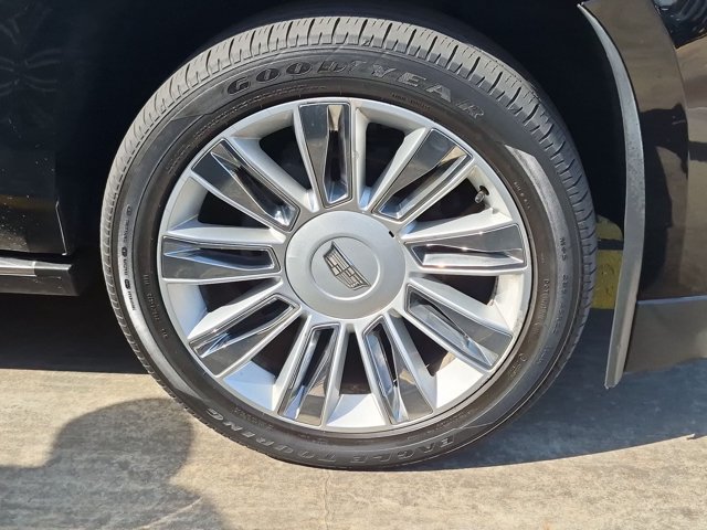 Used 2016 Cadillac Escalade Platinum AWD/4WD image 27