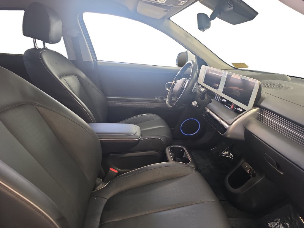 Certified 2024 Hyundai Ioniq 5 Limited RWD image 17