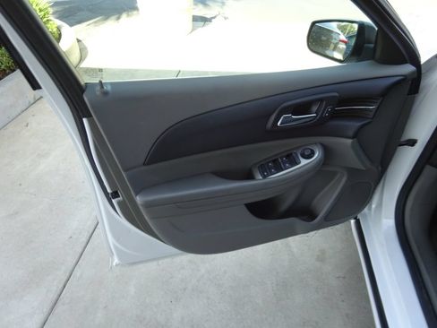 Certified 2015 Chevrolet Malibu LS FWD image 24