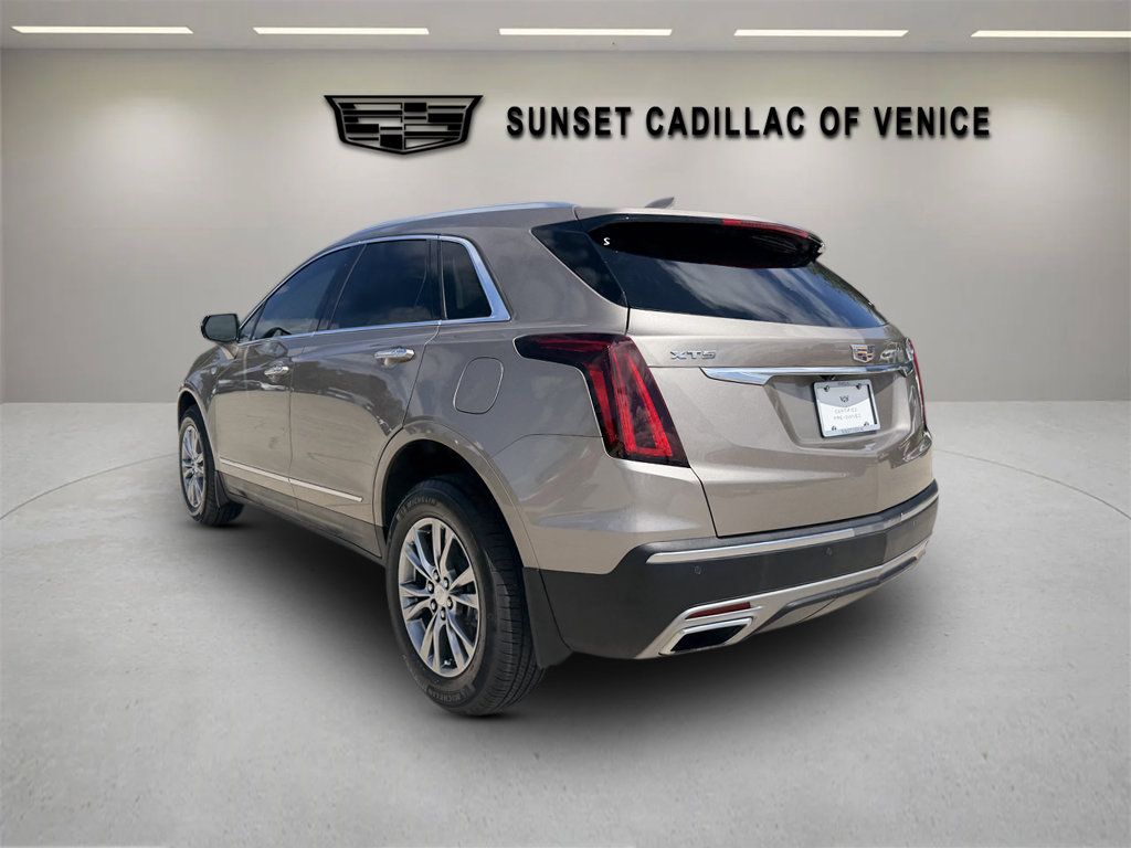 Certified 2023 Cadillac XT5 Premium Luxury FWD image 5