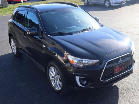 Used 2015 Mitsubishi Outlander Sport SE image 12