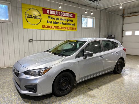 Used 2018 Subaru Impreza 2.0i image 1