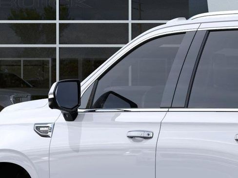 New 2026 GMC Yukon Denali AWD/4WD image 12