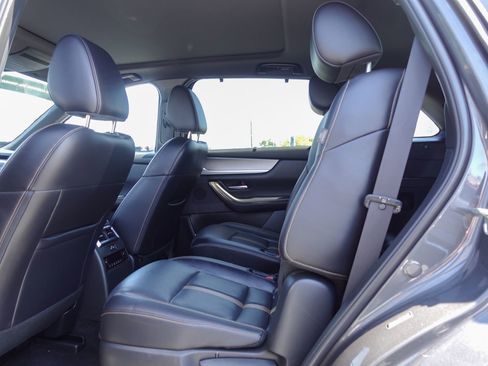 Certified 2024 MAZDA CX-90 Plug-In Hybrid w/ Premium Plus AWD/4WD image 14