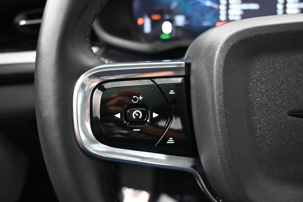 Used 2024 Polestar Polestar 2 AWD/4WD image 17