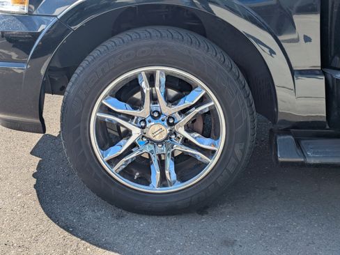 Used 2004 Ford Expedition Eddie Bauer AWD/4WD image 44