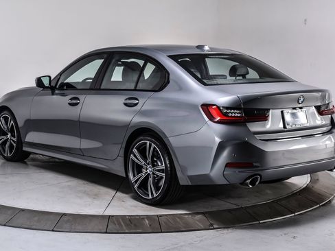 Used 2023 BMW 330i Sedan w/ Driving Assistance Package RWD image 4