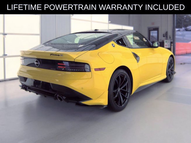 Used 2024 Nissan Z Performance w/ Floor Mat Package RWD image 16