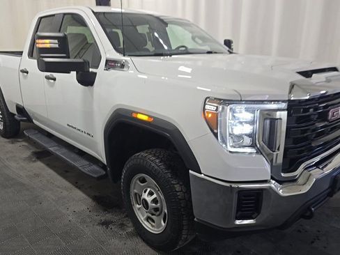Used 2022 GMC Sierra 2500 Pro w/ Convenience Package AWD/4WD image 2