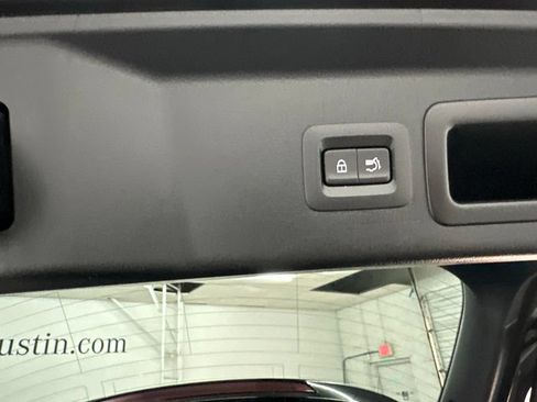Used 2021 MAZDA CX-30 AWD 2.5 S w/ Premium Package image 31