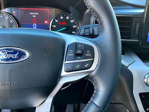 Used 2023 Ford Explorer XLT w/ Equipment Group 202A RWD image 27
