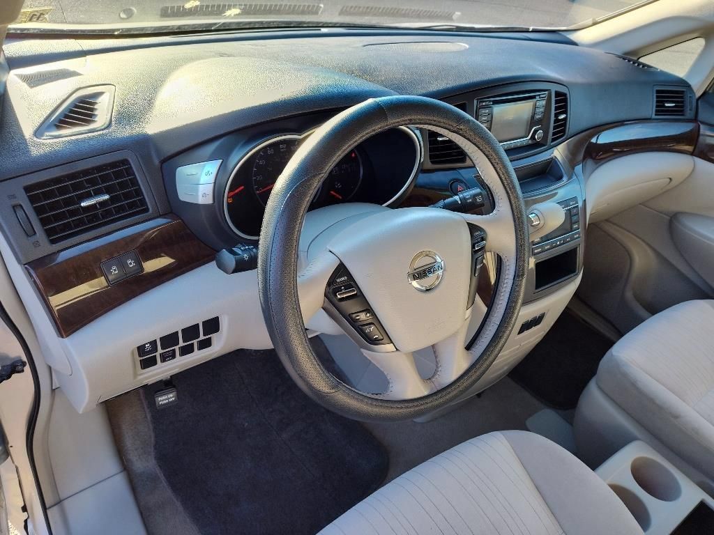 Used 2016 Nissan Quest SV FWD image 38