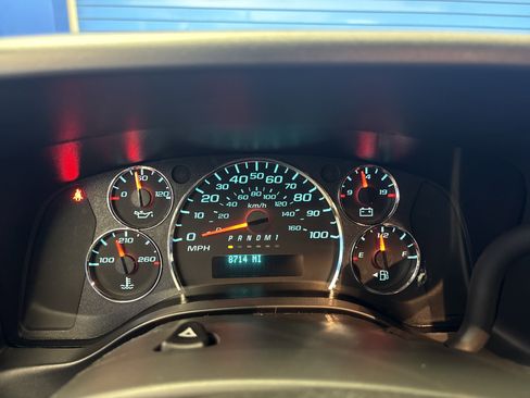 Used 2024 GMC Savana 2500 w/ Driver Convenience Package RWD image 15