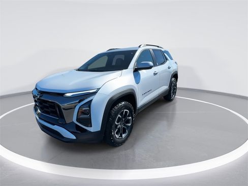 New 2026 Chevrolet Equinox ACTIV w/ Convenience Package III image 4