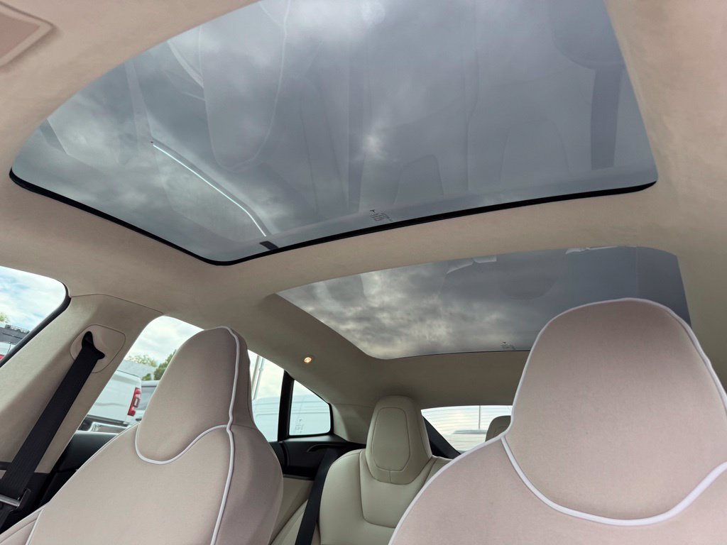 Used 2018 Tesla Model S AWD image 2