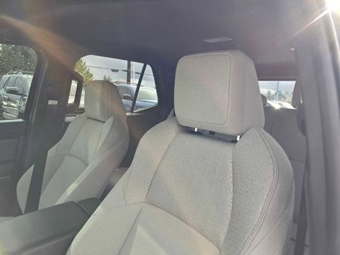 Certified 2025 Toyota 4Runner SR5 image 22