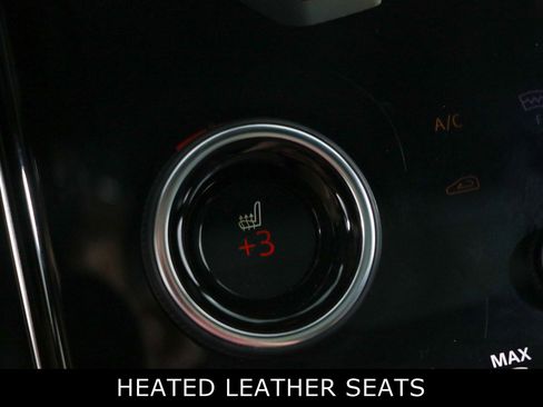 Used 2023 Land Rover Range Rover Evoque S image 21