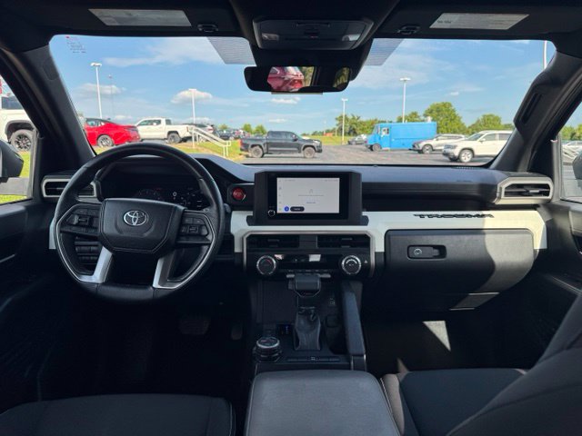 Used 2024 Toyota Tacoma TRD Off-Road AWD/4WD image 16