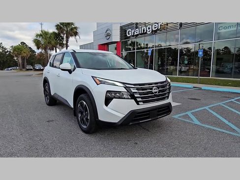 New 2026 Nissan Rogue SV image 18