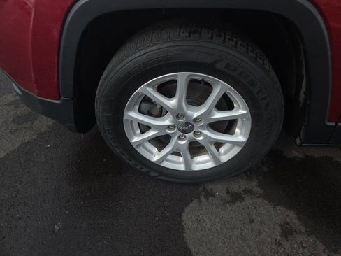 Used 2015 Jeep Cherokee Latitude w/ Cold Weather Group image 13