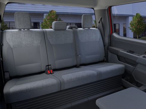 New 2025 Ford F250 XLT w/ Black Appearance Package image 11