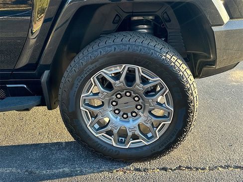 New 2025 GMC Hummer EV 3X image 24