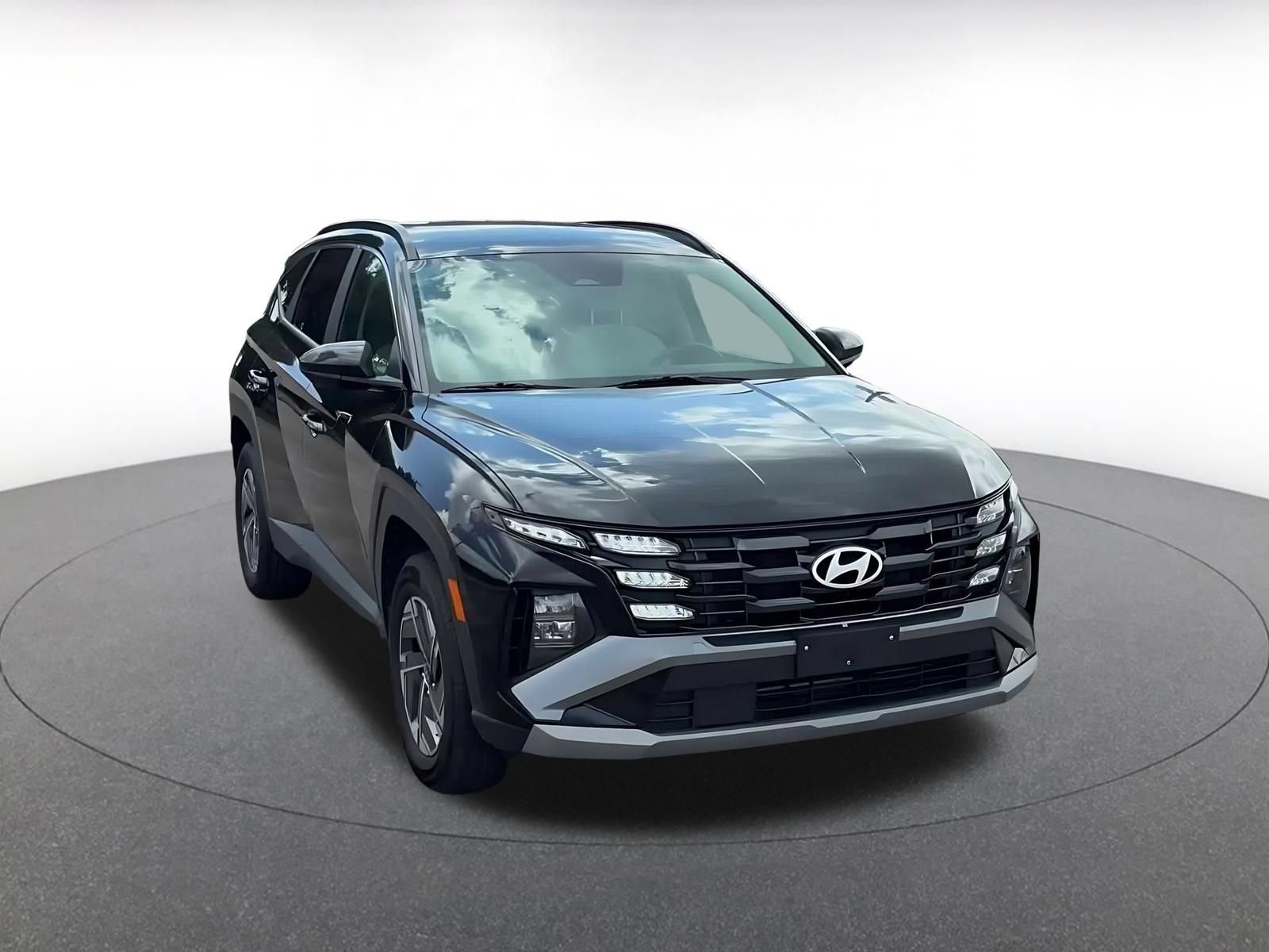 Used 2025 Hyundai Tucson Blue AWD/4WD image 3