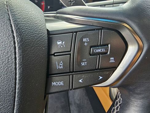 Used 2022 Lexus LX 600 4WD w/ Interior Upgrade Package image 21