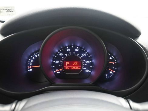 Used 2019 Kia Soul image 13