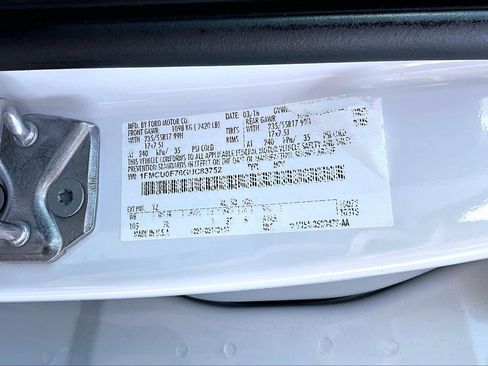 Used 2016 Ford Escape S image 21