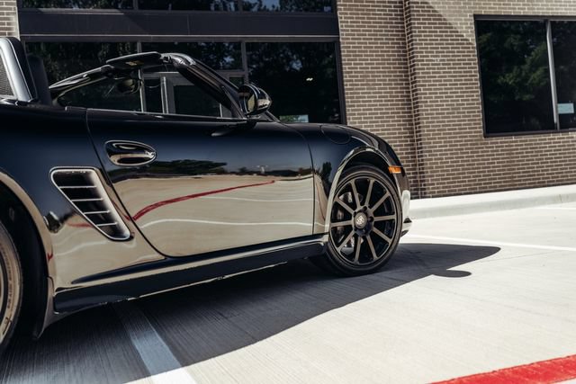 Used 2010 Porsche Boxster RWD image 24