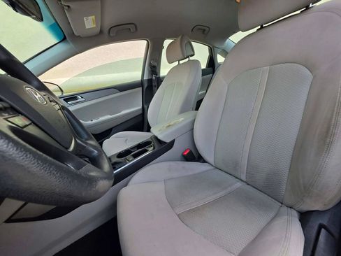 Used 2017 Hyundai Sonata SE FWD image 10