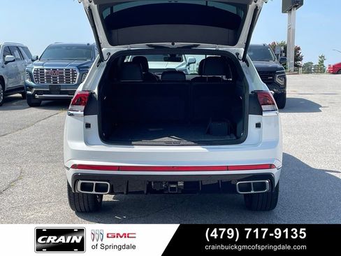 Used 2025 Volkswagen Atlas Cross Sport SEL Premium R-Line AWD/4WD image 7