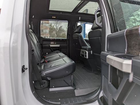 Used 2022 Ford F350 Lariat w/ Lariat Ultimate Package image 39