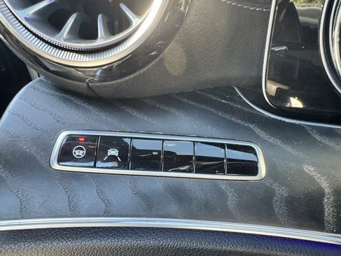 Used 2019 Mercedes-Benz E 450 E 450 w/ AMG Line Package image 25