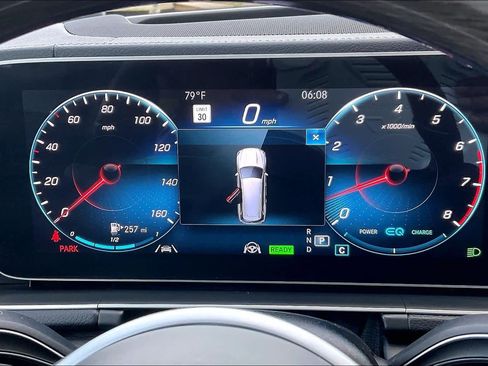 Used 2021 Mercedes-Benz GLS 580 4MATIC image 25