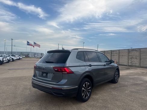 Used 2022 Volkswagen Tiguan S FWD image 20