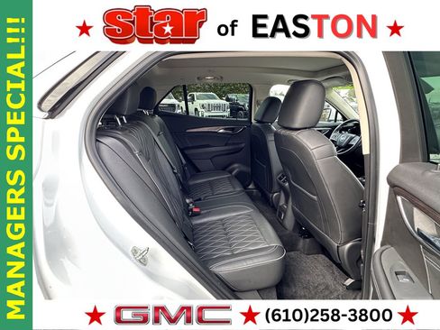 Used 2021 Buick Envision Avenir w/ Technology Package II image 13