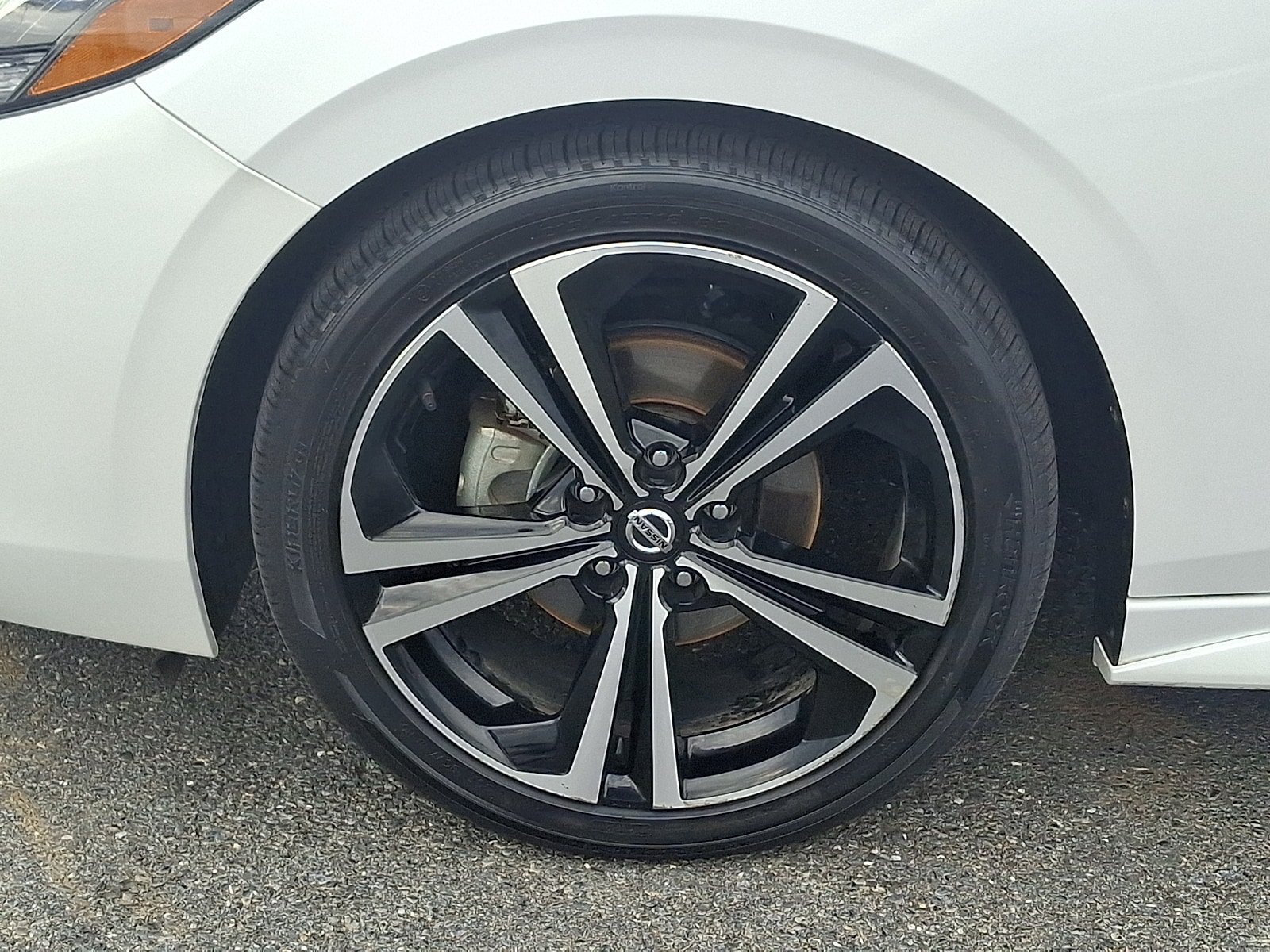 Used 2022 Nissan Sentra SR FWD image 8