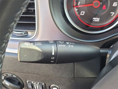 Used 2022 Dodge Charger SXT image 16