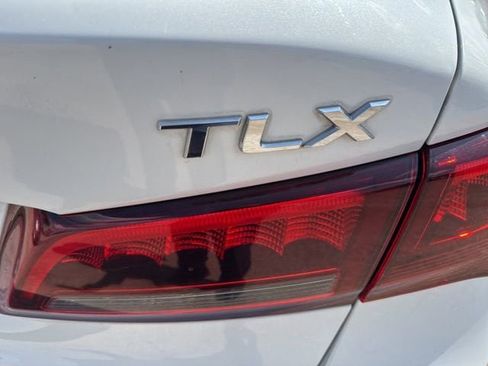 Used 2015 Acura TLX FWD image 5