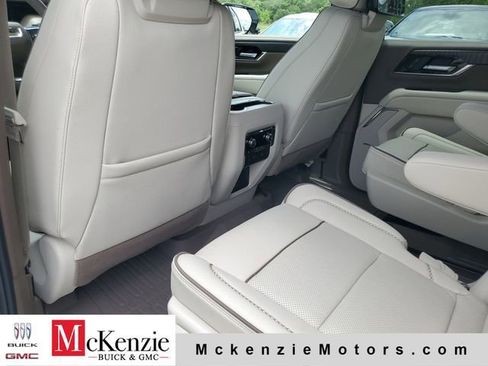 New 2026 GMC Yukon XL Denali w/ Denali Reserve Package AWD/4WD image 22