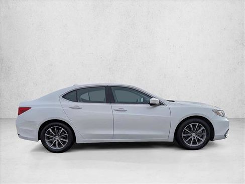 Used 2019 Acura TLX image 4