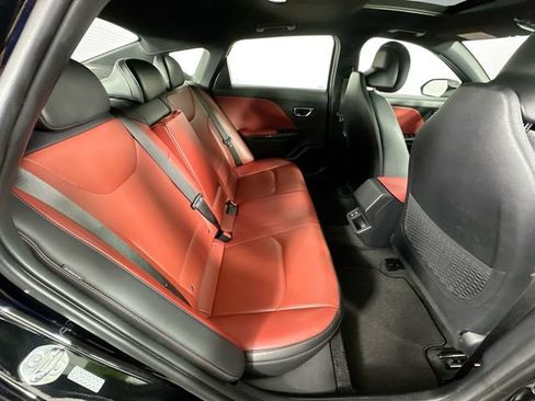 Used 2025 Kia K4 GT-Line w/ GT-Line Premium Package FWD image 29