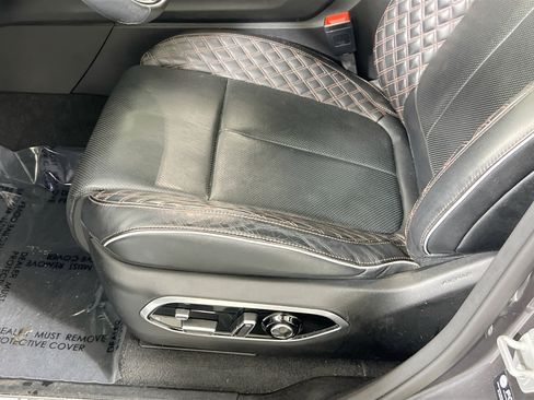 Used 2022 Jeep Grand Cherokee Summit w/ Adv Protech Group IV image 19