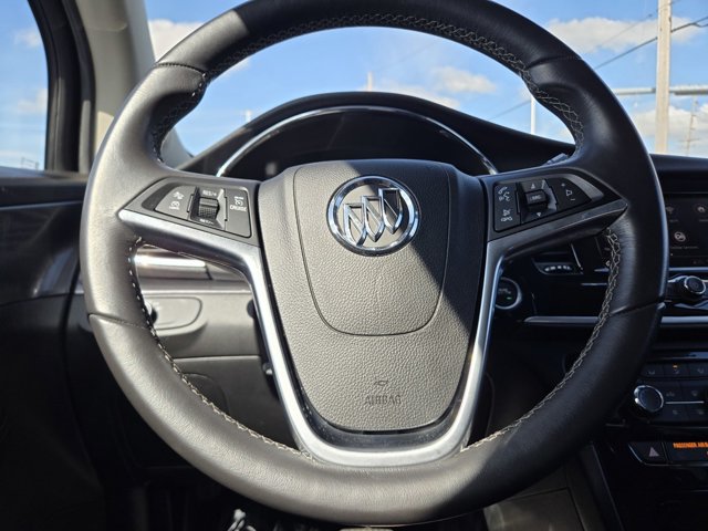 Used 2022 Buick Encore Preferred w/ Safety Package II AWD/4WD image 18